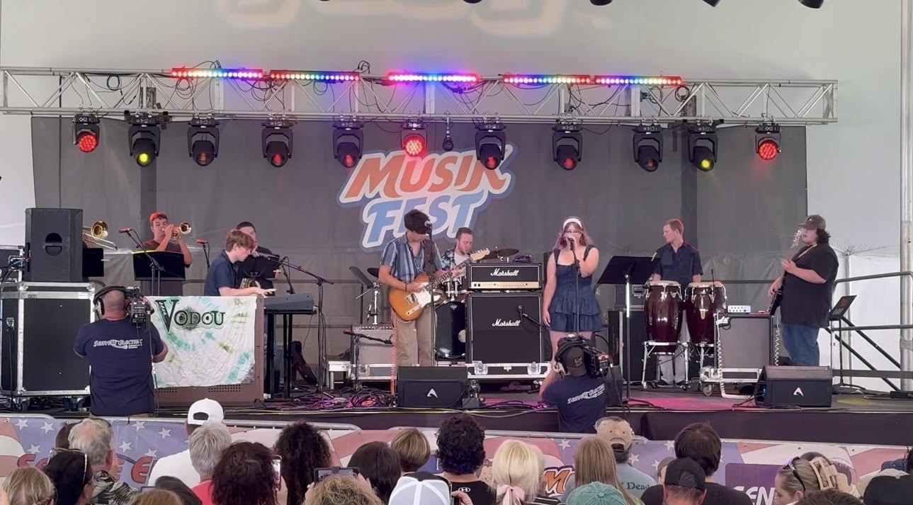 Vodou performing live on stage at Musikfest